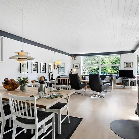 Smukt Hus Med 2 Soveværelser I *