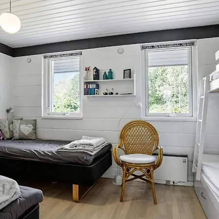 2 Bedroom Beautiful In